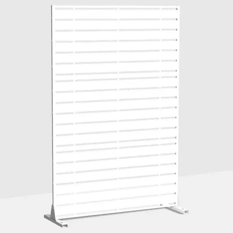 Pantalla de Acero Galvanizado Blanco con Cuatro Paneles Tipo Celosía Adams, 183x120x40cm