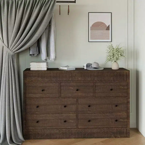 Cómoda de madera de 7 cajones de 54 pulgadas de ancho, cómoda estriada y organizador de almacenamiento para dormitorio, sala de estar, pasillo y entrada